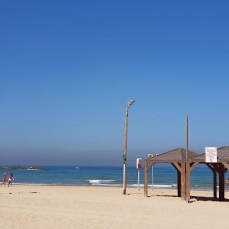 1B Patio Beach House Premium Location W/2 Balcony Tel-Aviv Kültér fotó