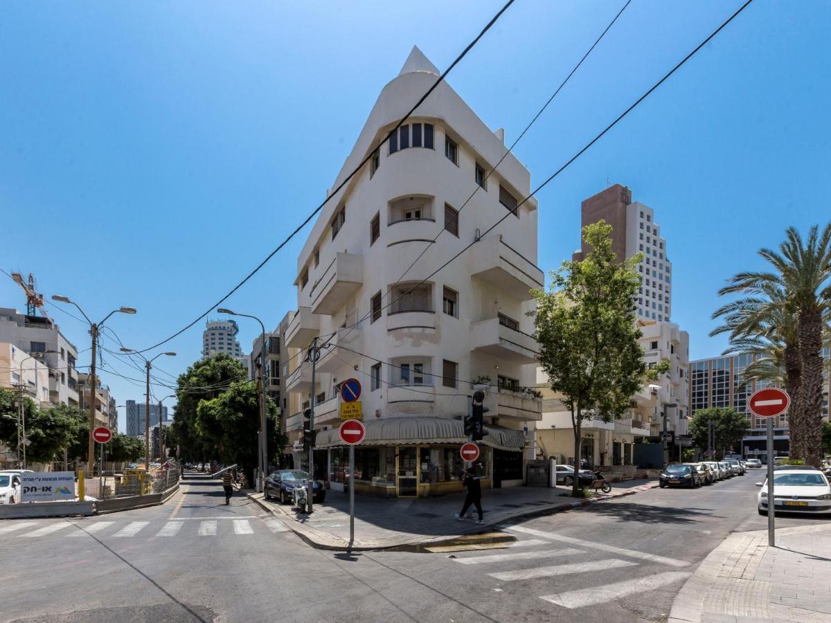 1B Patio Beach House Premium Location W/2 Balcony Tel-Aviv Kültér fotó